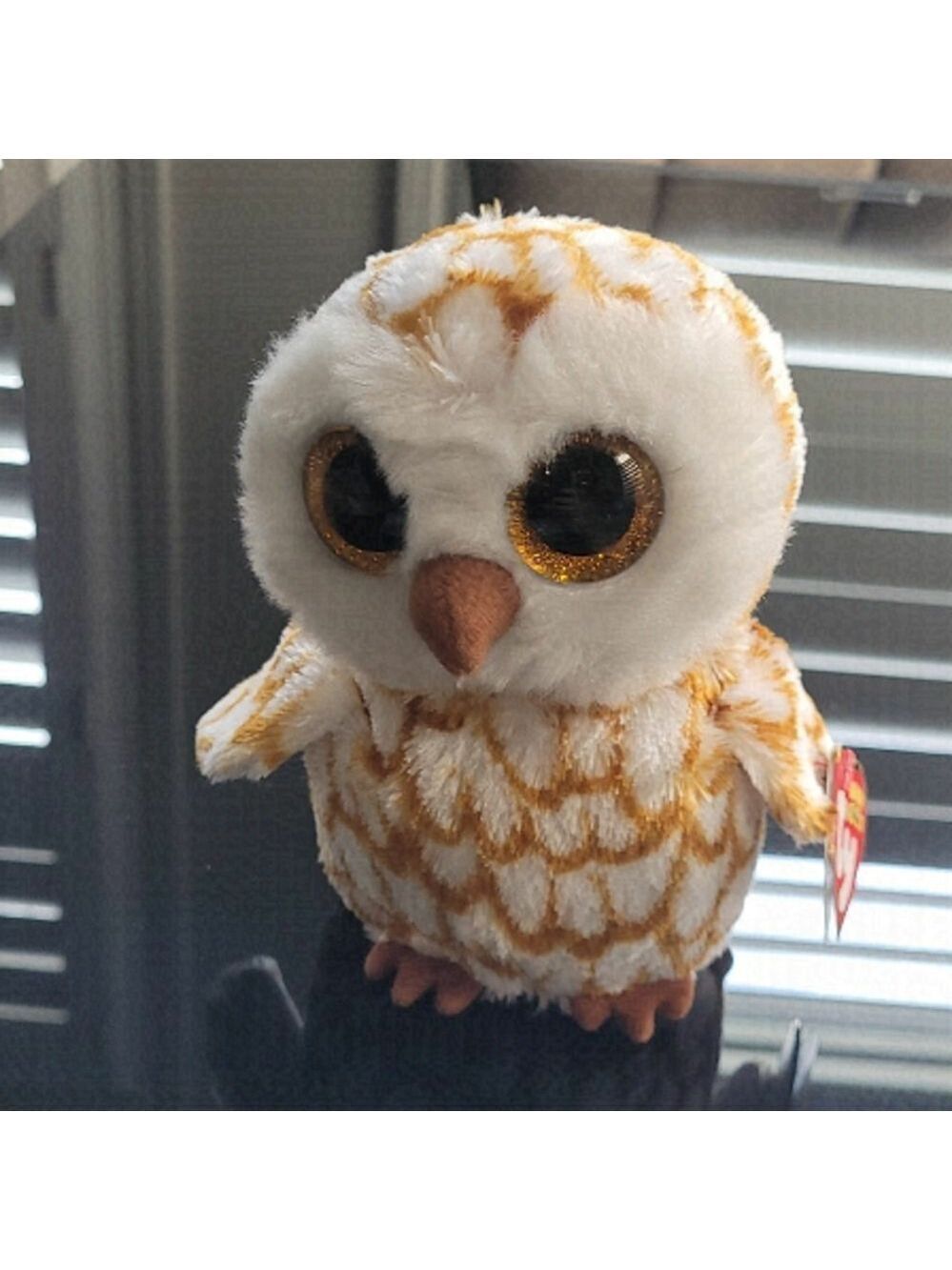 Swoops the Barn Owl collectible toy